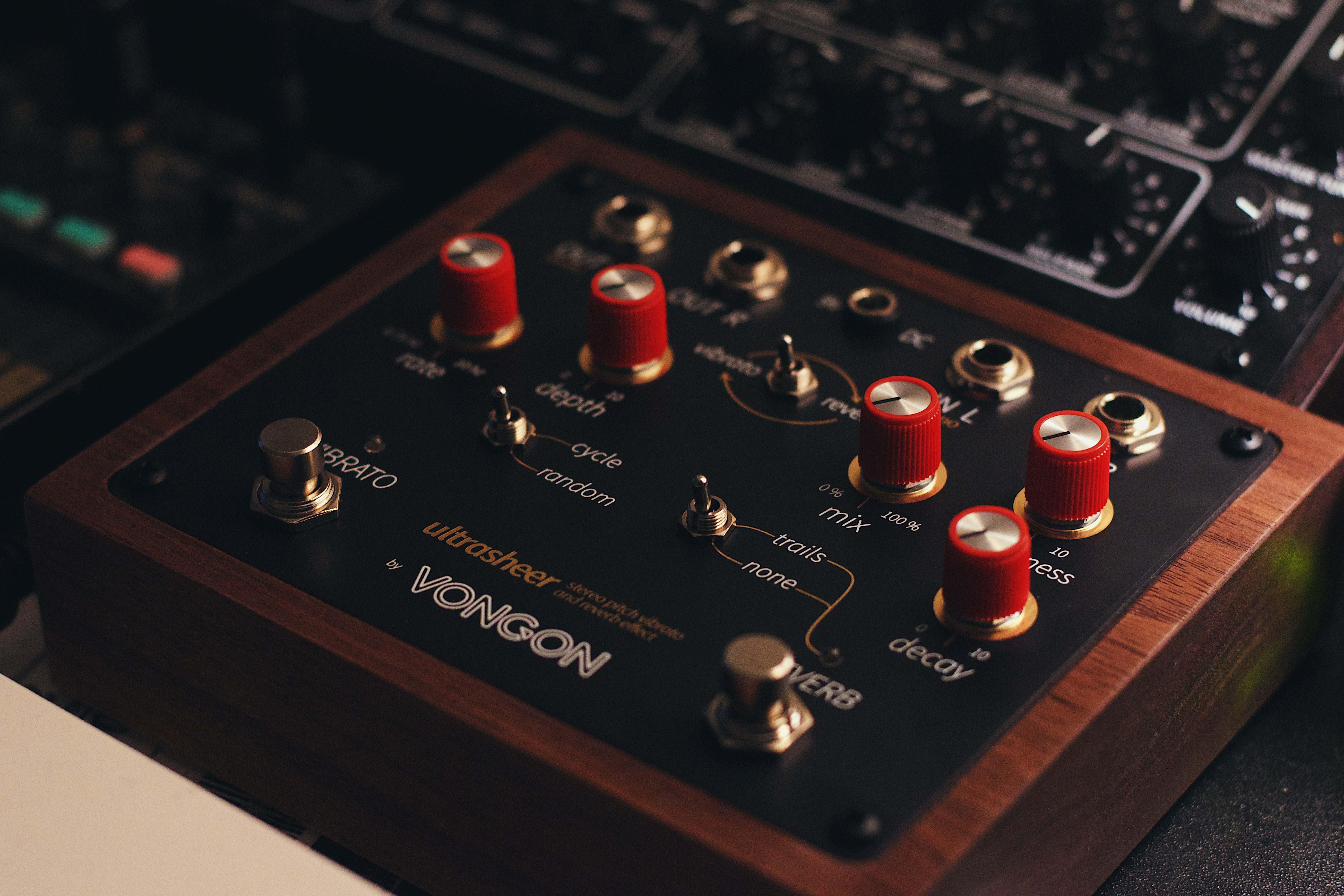 ULTRASHEER – Vongon